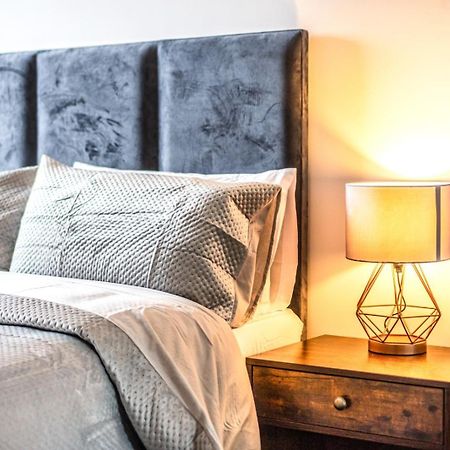 Luxury 2 Bedroom Apartment In Tower Hill Londres Extérieur photo