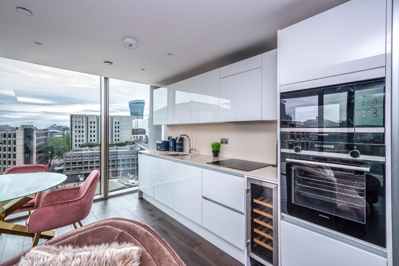 Luxury 2 Bedroom Apartment In Tower Hill Londres Extérieur photo