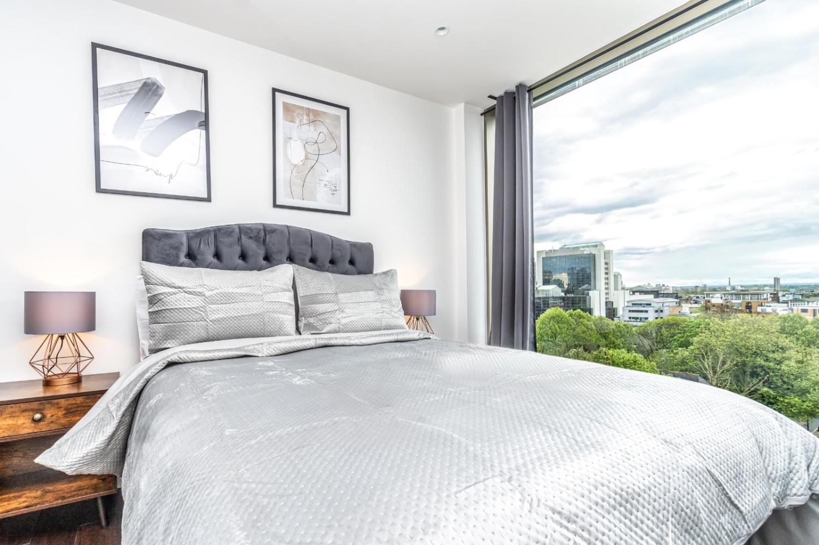 Luxury 2 Bedroom Apartment In Tower Hill Londres Extérieur photo