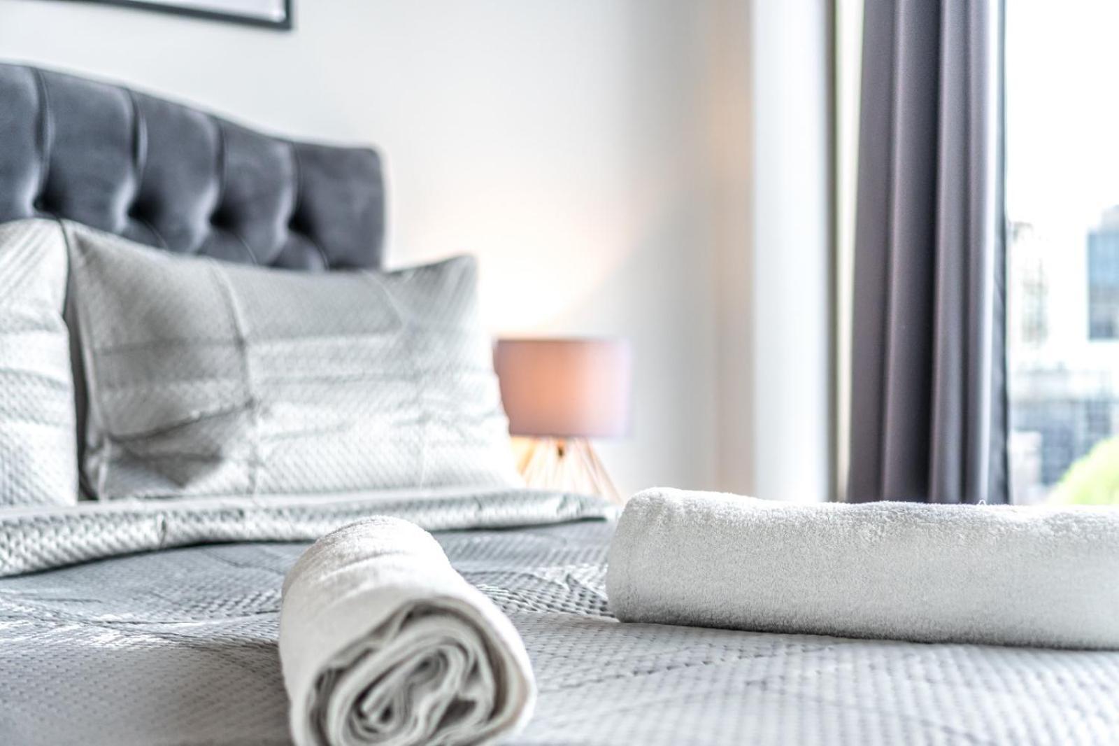 Luxury 2 Bedroom Apartment In Tower Hill Londres Extérieur photo